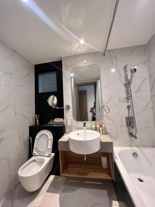 Căn hộ Luxury In Zenity District 1