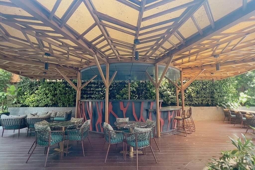 Luxury In Zenity District 1 TP. Hồ Chí Minh