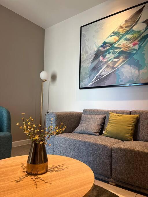 Căn hộ Luxury In Zenity District 1 *